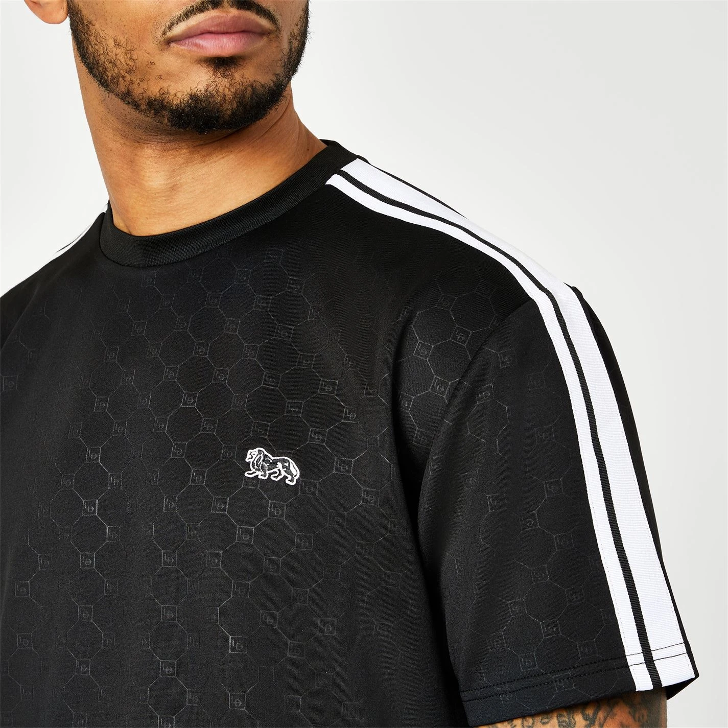 Lonsdale Gentlemen Mono Logo T-Shirt Lonsdale Gentlemen Mono Logo T-Shirt -Deals Lonsdale Store