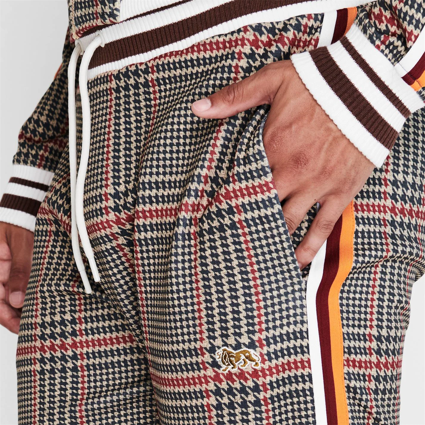 Lonsdale Gentlemen Tracksuit Mens 8 Lonsdale Gentlemen Tracksuit Mens - Image 8